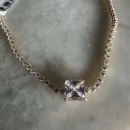 PULSEIRA CRAVEJADA PEDRA CRYSTAL ESTILO RIVIERA 