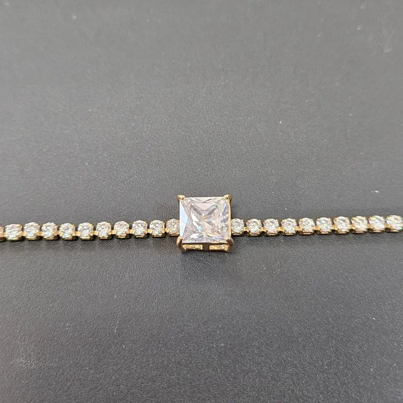 PULSEIRA RIVIERA COM PEDRA QUADRADA ESTILO GALERIA