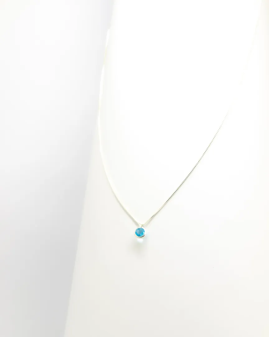 CONJUNTO PONTO DE LUZ PEDRA AZUL CLARO REDONDA BRINCO E GARGANTILHA