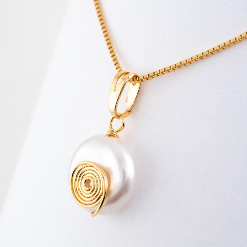 CONJUNTO PEROLA COM FIO ESPIRAL NO CENTRO GARGANTILHA E BRINCO